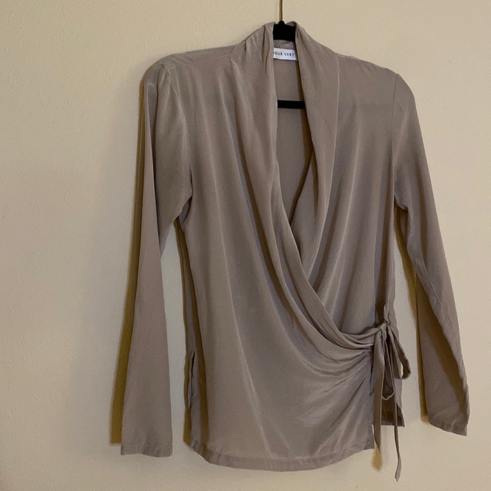 One of a kind Amour Vert sample sale 100% silk long sleeve wrap blouse small